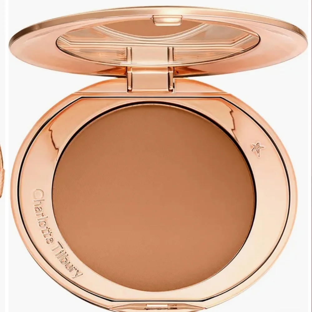 Charlotte Tilbury Airbrush Flawless Finish Powder - 4 Deep/Force 0.28 oz